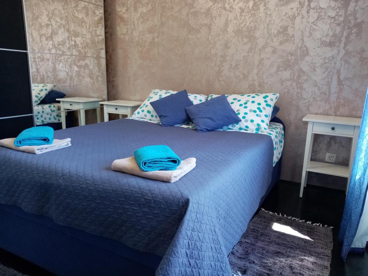 Jan Apartment โรวีน ภายนอก รูปภาพ